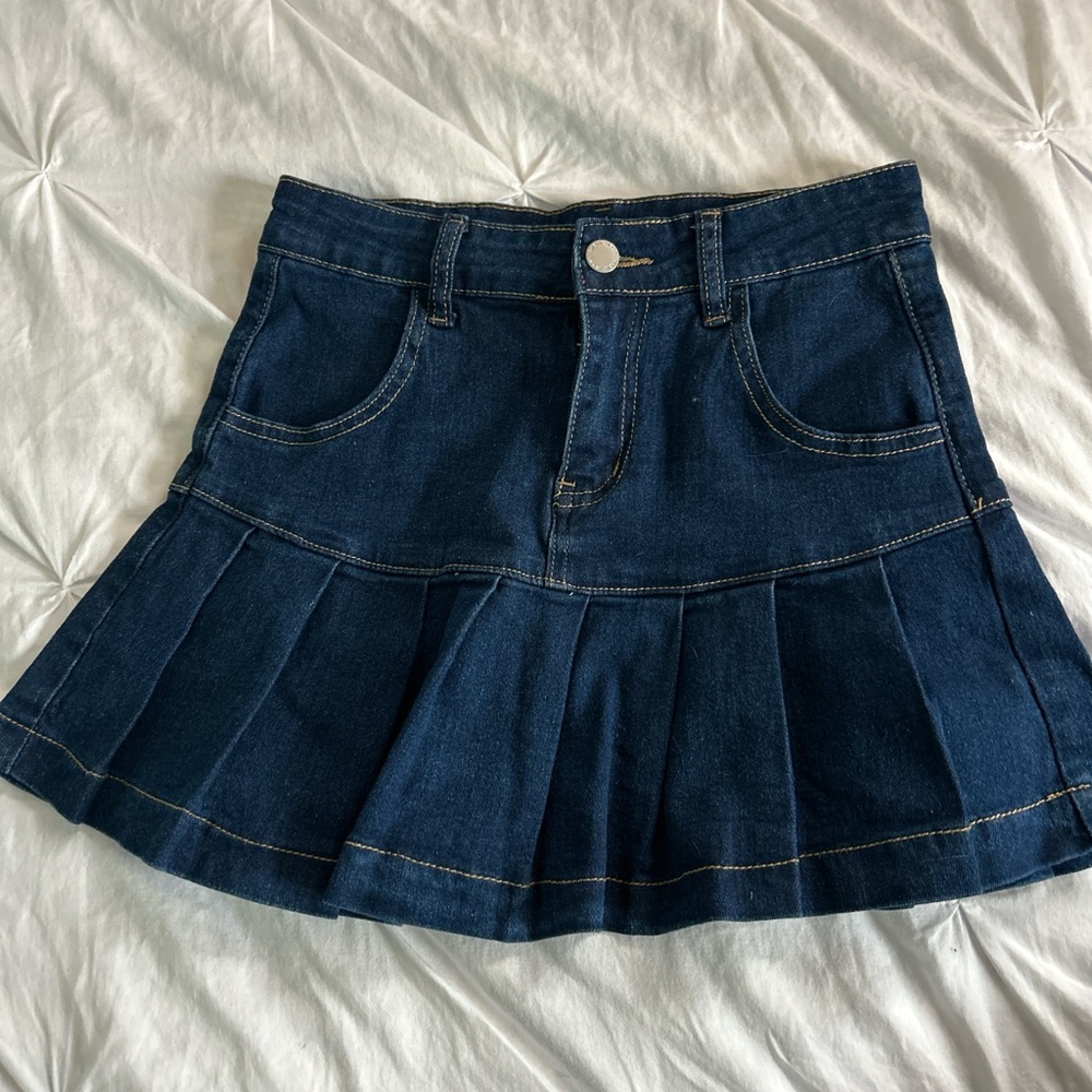 SHEIN Dark Wash Denim Mini Skirt